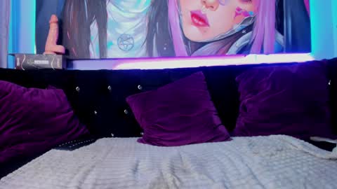 Katiia online show from March 2025 11:08:02 AM