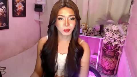 Snapshot of kattiecurrent chatting on December 2025 10:26:01 PM Saisy online show from December 2025 10:26:01 PM