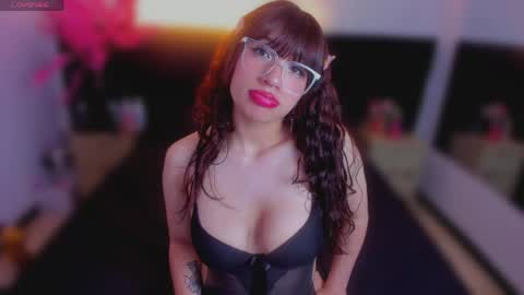 Snapshot of katty_kiss_ chatting on May 2026 04:18:01 AM Katty Kiss online show from May 2026 04:18:01 AM