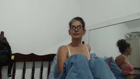 Snapshot of kattydirty144 chatting on December 2024 10:16:02 PM angel online show from December 2024 10:16:02 PM