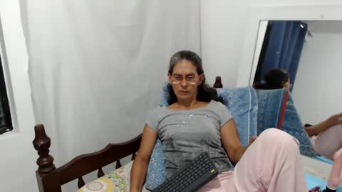 Snapshot of kattydirty144 chatting on February 2025 07:31:02 PM angel online show from February 2025 07:31:02 PM