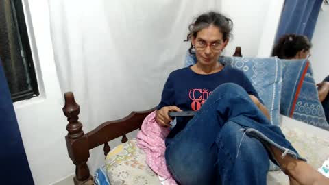 Snapshot of kattydirty144 chatting on February 2025 12:15:01 AM angel online show from February 2025 12:15:01 AM