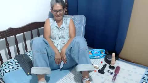 Snapshot of kattydirty144 chatting on May 2026 02:22:02 PM angel online show from May 2026 02:22:02 PM