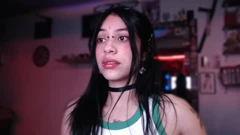 Snapshot of kattze chatting on January 2025 05:03:02 AM      online show from January 2025 05:03:02 AM