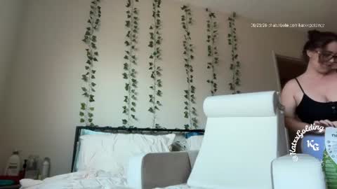 Princesse Kat  online show from June 2026 12:42:01 AM