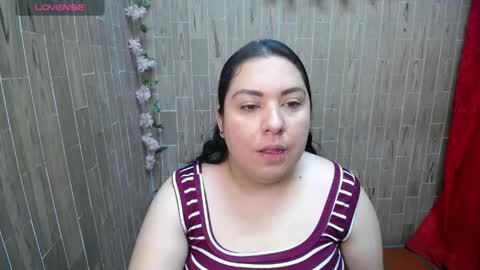 Snapshot of katy2425 chatting on May 2026 12:27:02 AM Katy online show from May 2026 12:27:02 AM