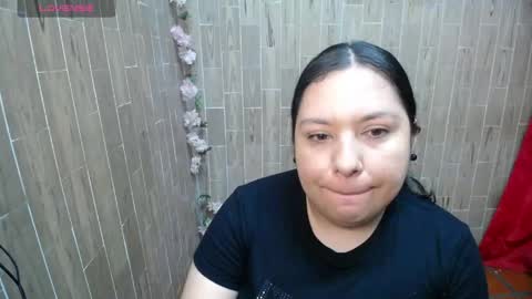 Snapshot of katy2425 chatting on May 2026 04:52:01 AM Katy online show from May 2026 04:52:01 AM
