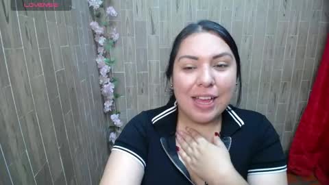 Snapshot of katy2425 chatting on May 2026 02:31:01 AM Katy online show from May 2026 02:31:01 AM