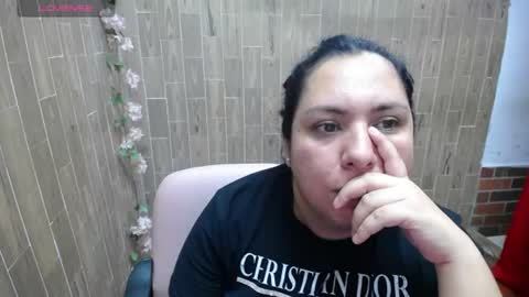Snapshot of katy2425 chatting on June 2026 01:47:02 AM Katy online show from June 2026 01:47:02 AM