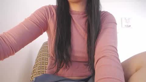Snapshot of katy_18_pocahontas chatting on May 2026 07:51:01 PM K a t y online show from May 2026 07:51:01 PM