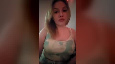Snapshot of katy_brie chatting on July 2026 03:46:02 AM Katy Brie online show from July 2026 03:46:02 AM