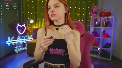 Katy      -    online show from November 2025 02:00:02 AM