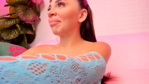 Snapshot of katya__k chatting on October 2025 05:21:02 PM katya__k online show from October 2025 05:21:02 PM