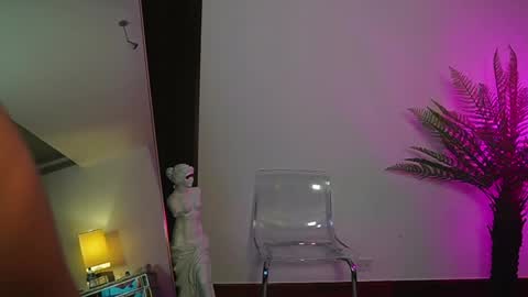 Snapshot of katyerave chatting on September 2025 08:09:01 PM Katyerave online show from September 2025 08:09:01 PM