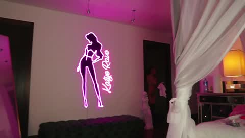 Snapshot of katyerave chatting on November 2025 08:18:02 PM Katyerave online show from November 2025 08:18:02 PM