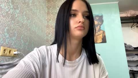 Katy online show from October 2025 09:28:02 AM