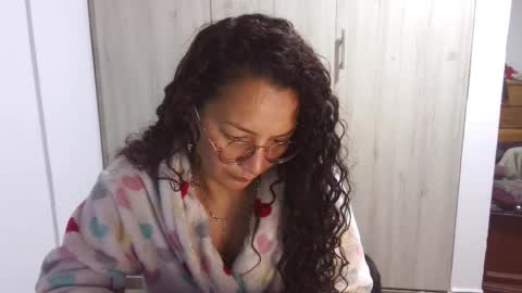  Khawit  online show from February 2025 08:17:01 AM