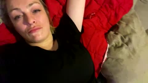 kay_la online show from April 2026 07:30:01 AM