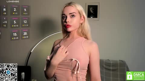 Snapshot of kaya_davis chatting on December 2024 10:41:02 PM My name Kaya but you can call me Angel online show from December 2024 10:41:02 PM