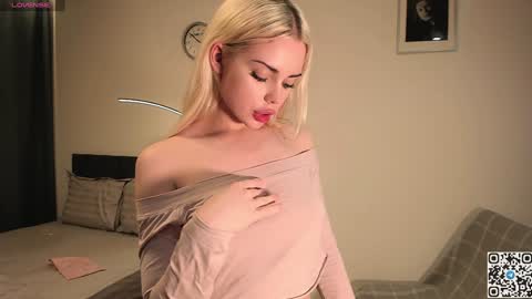 Snapshot of kaya_davis chatting on February 2025 02:08:02 AM My name Kaya but you can call me Angel online show from February 2025 02:08:02 AM