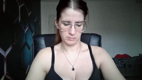 Snapshot of kayalips chatting on September 2025 02:11:02 PM KayaLips online show from September 2025 02:11:02 PM