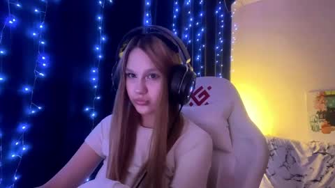 Amia online show from May 2026 03:39:01 PM