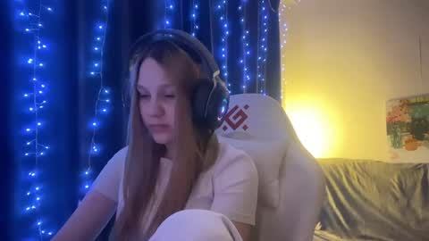 Amia online show from May 2026 06:47:02 PM