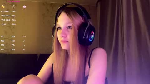 Amia online show from June 2026 06:03:01 PM