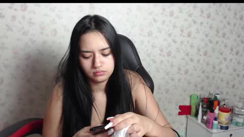 Snapshot of kaylak18x chatting on September 2025 07:11:02 AM Kayla online show from September 2025 07:11:02 AM