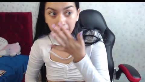 Snapshot of kaylak18x chatting on October 2025 02:30:01 AM Kayla online show from October 2025 02:30:01 AM