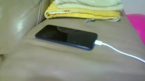 kaylee kakes online show from October 2025 03:25:01 PM