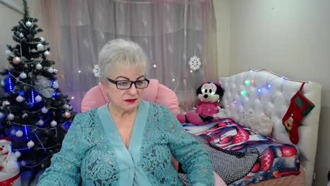Snapshot of kaylesmoll chatting on January 2025 01:27:01 AM kaylesmoll online show from January 2025 01:27:01 AM