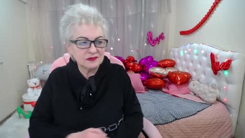 Snapshot of kaylesmoll chatting on February 2025 01:55:01 AM kaylesmoll online show from February 2025 01:55:01 AM