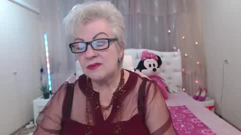 Snapshot of kaylesmoll chatting on September 2025 06:53:01 PM kaylesmoll online show from September 2025 06:53:01 PM
