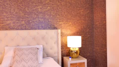  KAYLIE  online show from April 2026 08:06:01 PM