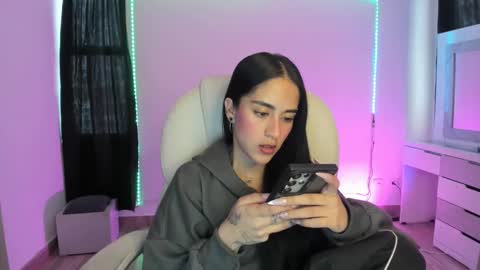 kaylie online show from December 2024 08:32:02 PM