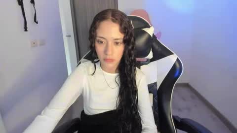 kaylie online show from February 2026 05:33:01 PM