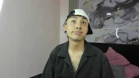 kayn_333 online show from June 2026 03:52:02 AM