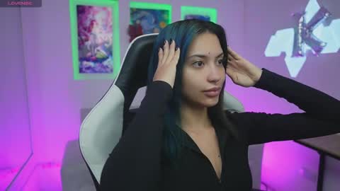 Kayra online show from October 2025 11:34:02 AM