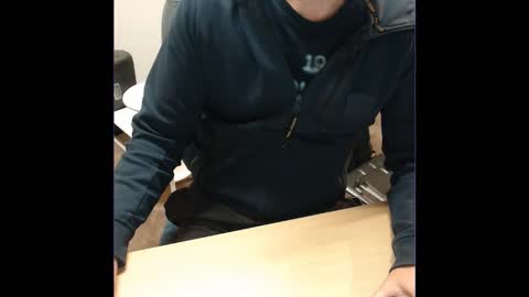 kcirt17225058 online show from October 2025 11:07:01 AM