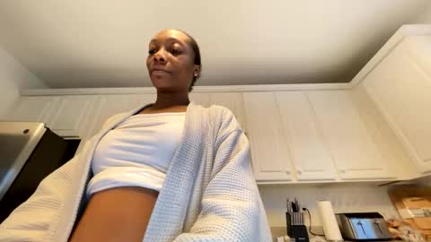 Snapshot of keephimcum69me chatting on May 2026 11:03:02 AM Keephimcum69me online show from May 2026 11:03:02 AM
