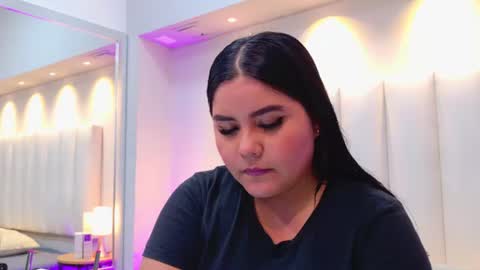 Snapshot of keily_ross1 chatting on June 2026 07:56:02 PM Keily Ross online show from June 2026 07:56:02 PM