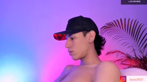 Alejandro Gonzalez online show from November 2025 03:50:01 AM