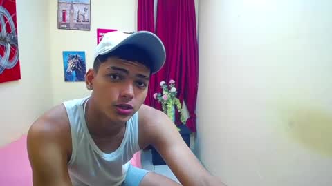 keinner  sexy hot bigcock online show from October 2025 06:28:02 PM