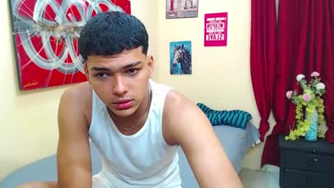keinner  sexy hot bigcock online show from October 2025 12:50:02 PM