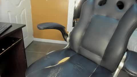 Snapshot of keisy_sanchez chatting on November 2025 11:01:02 AM keisy_sanchez online show from November 2025 11:01:02 AM