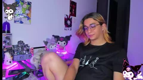 Keita moon online show from October 2025 10:14:02 PM