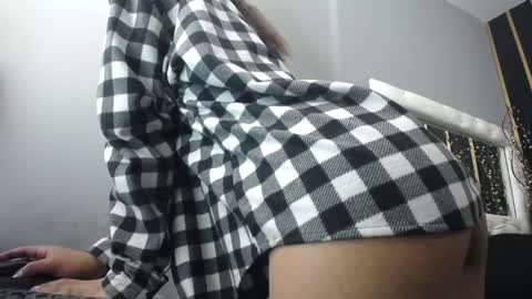  K E I Z Y  online show from December 2024 04:09:02 PM