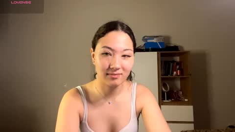 Kely online show from November 2025 12:04:02 PM