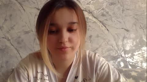 kelli_nuna_bebe online show from May 2026 10:31:01 AM